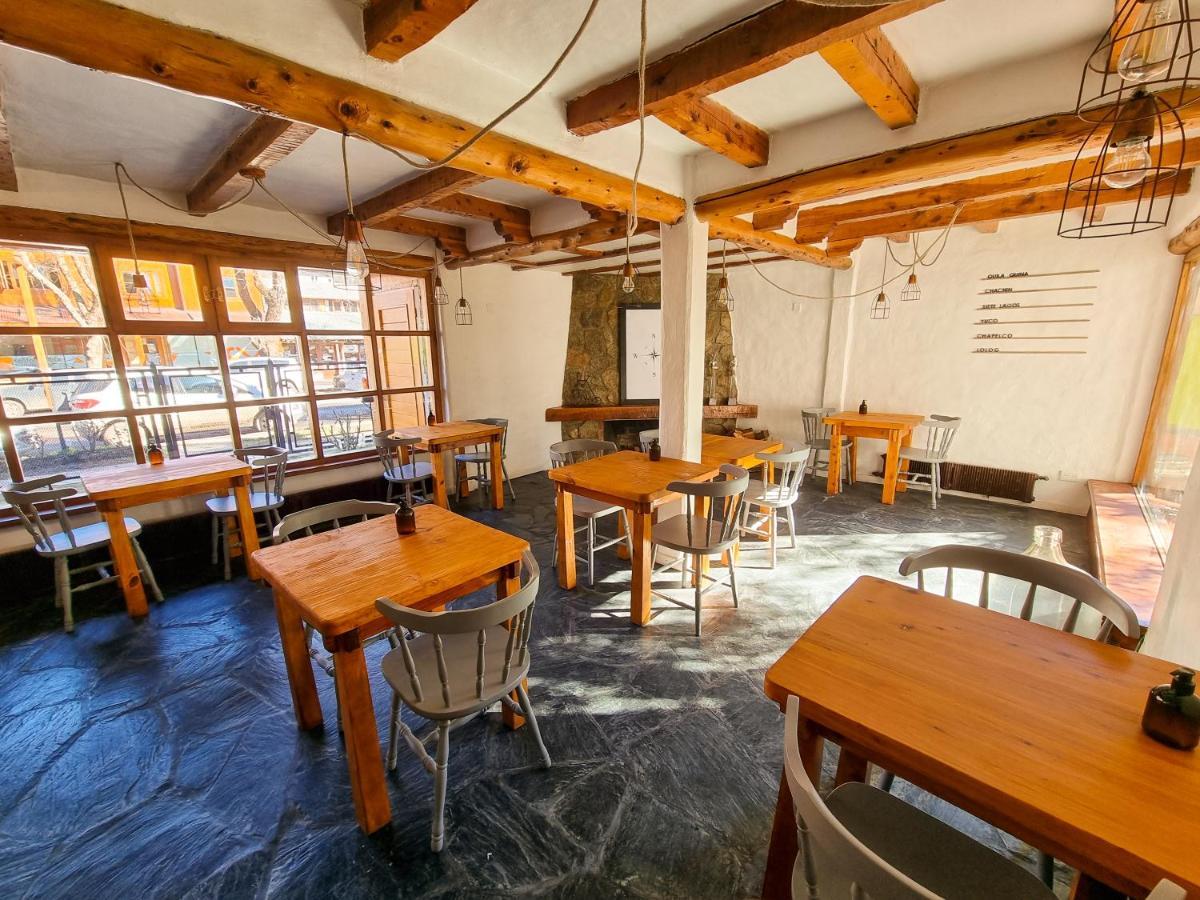 Hosteria Las Lucarnas Сан-Мартин-де-лос-Андес Экстерьер фото