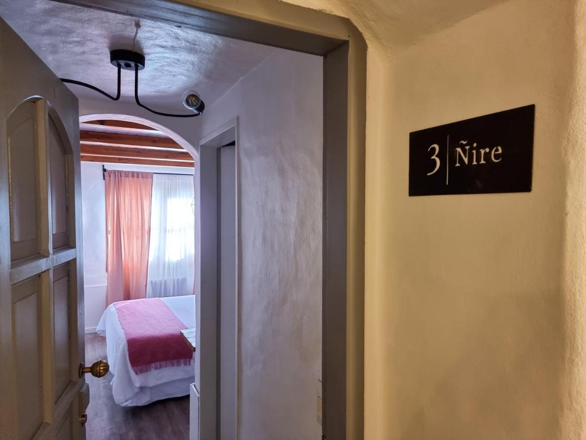 Hosteria Las Lucarnas Сан-Мартин-де-лос-Андес Экстерьер фото